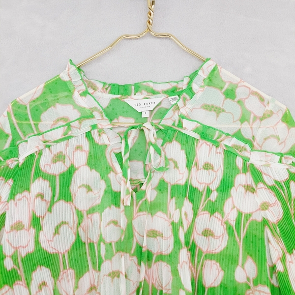 NWT Ted Baker Ellerie Green Floral-Print Ruffle Blouse P6033 - Picture 4 of 8
